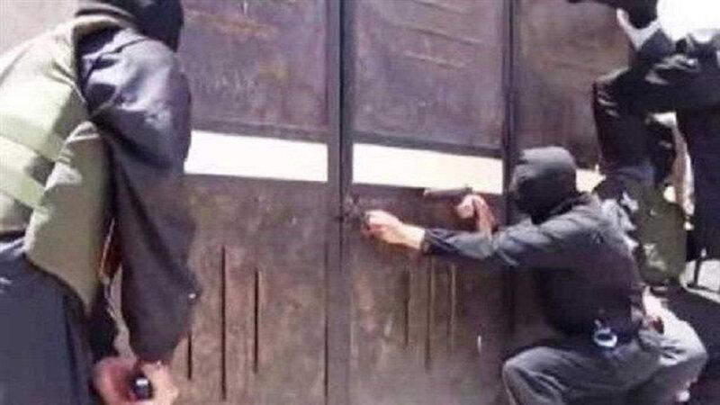 انهدام تیم تروریستی در زاهدان ، 2 نفر دستگیر شدند انهدام تیم تروریستی در زاهدان ، 2 نفر دستگیر شدند